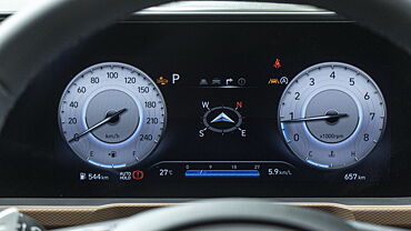 Hyundai Alcazar Instrument Cluster