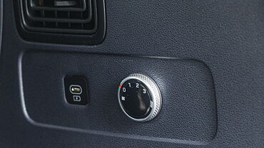 Hyundai Alcazar Third Row AC Control