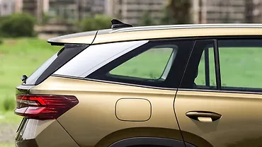 Skoda Kodiaq Rear Quarter Glass