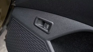 Skoda Kodiaq Boot Release Lever/Fuel Lid Release Lever