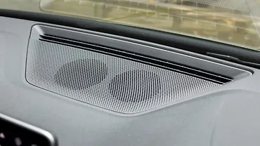 Skoda Kodiaq Central Dashboard - Top Storage/Speaker
