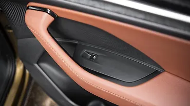 Skoda Kodiaq Rear Door Pad Handle