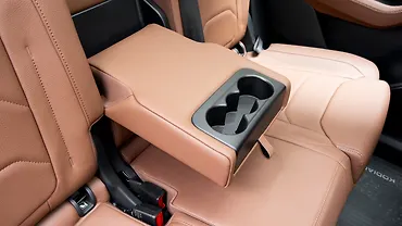 Skoda Kodiaq Second Row Cup Holders