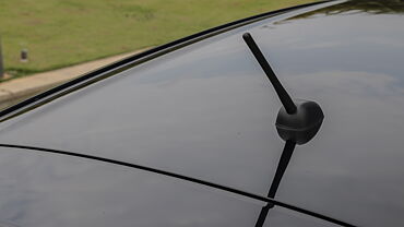 Maruti Suzuki Swift Antenna