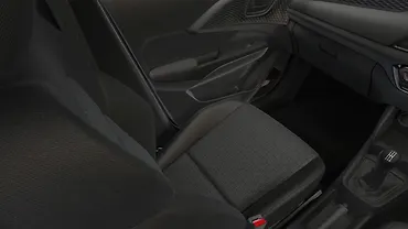 Maruti Suzuki Swift Front Row Seats Maruti Suzuki Swift Front Row Seats