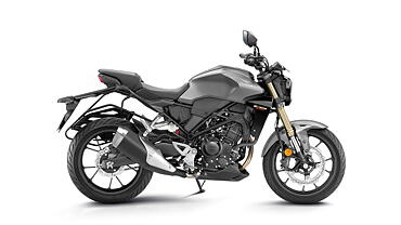 Honda’s KTM 250 Duke-rival offered in two colours in India
