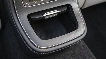 Mercedes-Benz E-Class Rear Row Charging Point