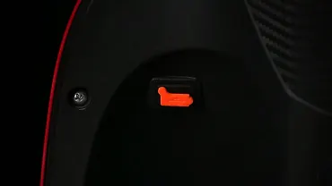 Evolet Pony USB Charging Port