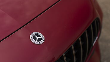 Mercedes-Benz AMG C 43 Front Badge
