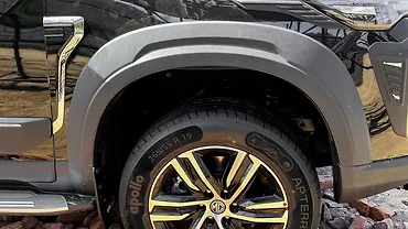 MG Majestor Front Fender