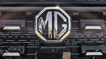 MG Majestor Front Logo