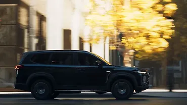 MG Majestor Right Side View