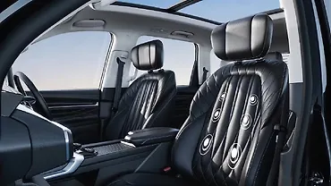 MG Majestor Front Row Seats