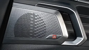 MG Majestor Front Speakers