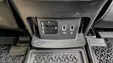 MG Majestor Second Row Charging Point