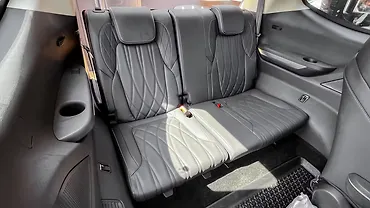 MG Majestor Third Row Seats