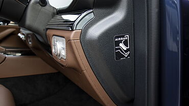 Mercedes-Benz GLS Driver Knee Airbag