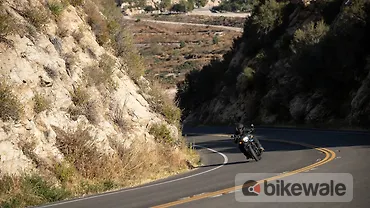Royal Enfield Shotgun 650 Right Side View