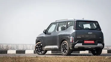 Kia Syros Left Rear Three Quarter