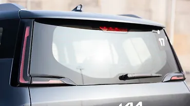 Kia Syros Rear Windshield/Windscreen