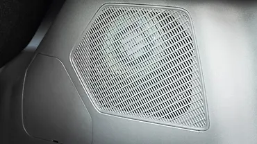 Kia Syros Rear Speakers