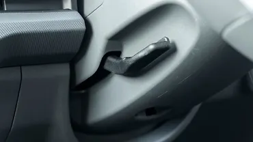 Kia Syros Steering Adjustment Lever/Controller