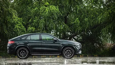 Mercedes-Benz AMG GLE Coupe Right Side View Mercedes-Benz AMG GLE Coupe Right Side View