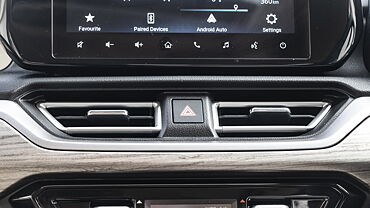 Maruti Suzuki Dzire Front Centre Air Vents