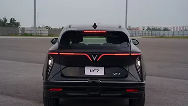विनफ़ास्ट VF 7 बंद बूट/ट्रंक