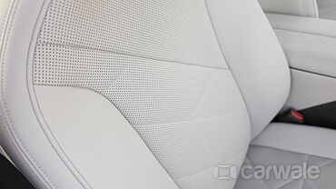 BMW iX Front Row Seats
