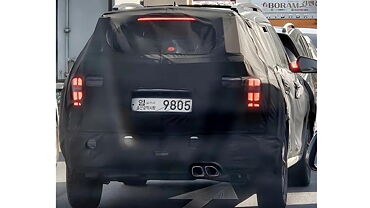 Hyundai Alcazar facelift to get new LED taillights?