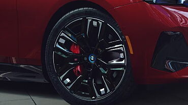 BMW i5 Wheel