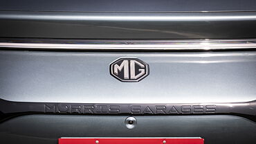 MG Windsor EV Front Logo