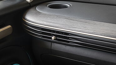 MG Windsor EV Front Passenger Air Vent