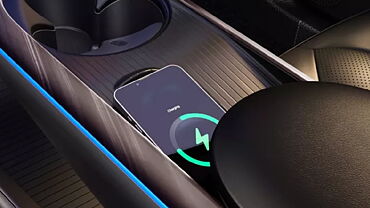 MG Windsor EV USB Port/AUX/Power Socket/Wireless Charging