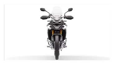 Triumph Tiger 900 Front View