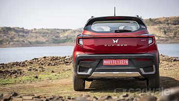 மஹிந்திரா  XUV 3XO ரியர் வியூ