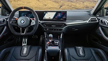 बीएमडब्ल्यू m4 डैशबोर्ड