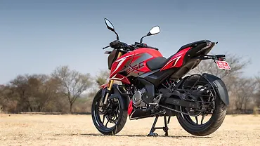 Bajaj Pulsar N250 Left Rear Three Quarter