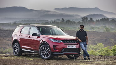 Land Rover Discovery Sport Right Front Three Quarter