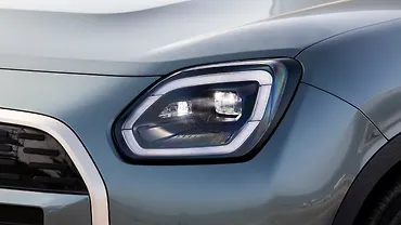 मिनी कंट्रीमैन इलेक्ट्रिक हेडलाइट