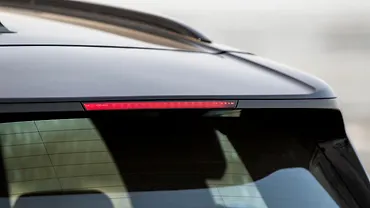 मिनी कंट्रीमैन इलेक्ट्रिक पीछे की ओर हाई माउंटेड स्टॉप लैम्प