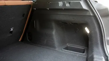 मिनी कंट्रीमैन इलेक्ट्रिक बूट लाइट