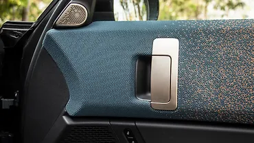 मिनी कंट्रीमैन इलेक्ट्रिक सामने के दाएं दरवाज़े का पैड हैंडल