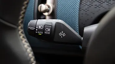 मिनी कंट्रीमैन इलेक्ट्रिक हेडलाइट स्टॉक