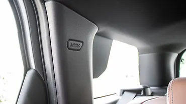 मिनी कंट्रीमैन इलेक्ट्रिक दाहिनी ओर कर्टन एयरबैग