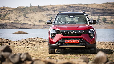 மஹிந்திரா தனது XUV 3XO ஐ மேம்படுத்தியது; பிரெஸ்ஸாவுடன் கடும் போட்டி நிலவுகிறது