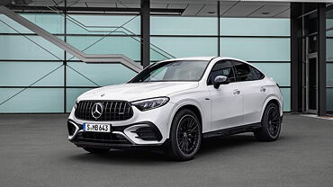 Mercedes-Benz AMG GLC43 Coupe Left Front Three Quarter