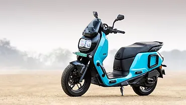 River Indie Left Front Three Quarter