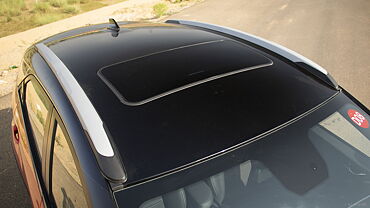 Tata Nexon Sunroof/Moonroof